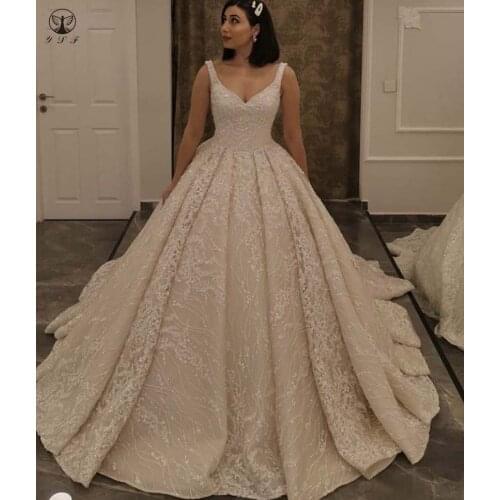 Vintage Robe De Mariee Juliet Neck Bling Bling Glitter Fabric Pleated Ball Gown Sleeveless Champagne Wedding Dresses