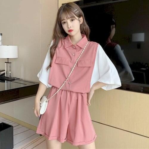 Womens Suits Loose Fashion Suits Light Mature 2021 Summer New Butterfly Sleeve Shirt Wide Leg Shorts Two Piece Sets College Sets