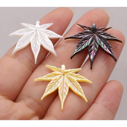 2021New Natural Freshwater Shell Maple Leaf Shape Single Hole Pendant MakingDIY Fashion Necklace Earring Jewelry Decoration Gift