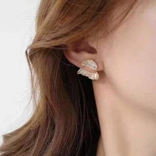 TIMEONLY Elegant Butterfly Cubic Zircon Stud Earrings Beautiful Cahrms Earring for Women Girls Animal Accessories Wedding Gift