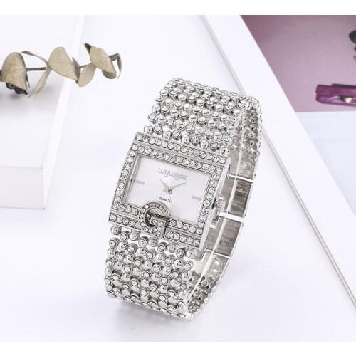 Korean version of luxury ladies steel band bracelet watch diamond bracelet watch square steel band fashion bracelet watch watch
