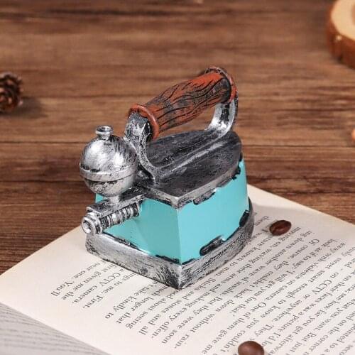 Resin Small Ornaments Retro Nostalgic Camera Phonograph Mini Home Living Room Wine Cabinet Decoration Photo Furnishings TUE88