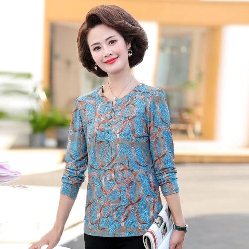 New Mother Clothing Spring Autumn Basic T-shirt Middle-age Women Long Sleeve Tops Female V-neck Plus Size 5XL Tee