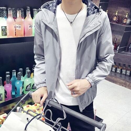 New spring and autumn sports Hooded Jacket for mens casual fit windbreaker jacket for mens outer zipper thin sun proof coat