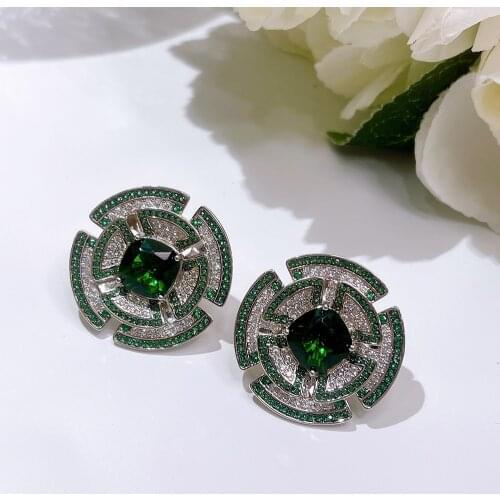 2021 New Green FIower Earrings Womens Temperament Elegant Popular Brand Jewelry AAA Zircon Shiny Party Dance Multilayer Design