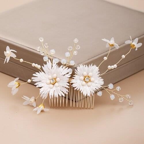 Wedding Hair Accessories White Flower Bridal Hair Comb Women Head Ornaments Bridal Jewelry Handmade Wedding Hair Comb Headpiece