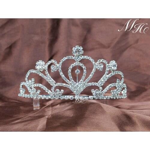 Wedding Tiaras w/ Hair Combs Clear Rhinestone Tiaras Crowns Handmade Love Heart Bridal Headband Party Prom Pageant Hair Jewelry