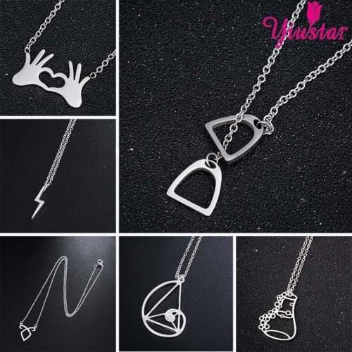 Stainless Steel Necklace Fashion Small Hand Bulb Lightning Pendant Necklace Valentines Day Girlfriend Gift Rose Gold Jewelry