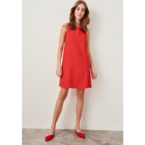 Trendyol Pomegranate Flower Sleeveless Dress TWOSS19FG0063