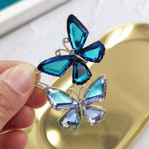 CINDY XIANG Shine Butterfly Hairpins for Women Bijoux Cubic Zirconia Animal Hair Clip Hair Accessories Wedding Banquet Jewelry