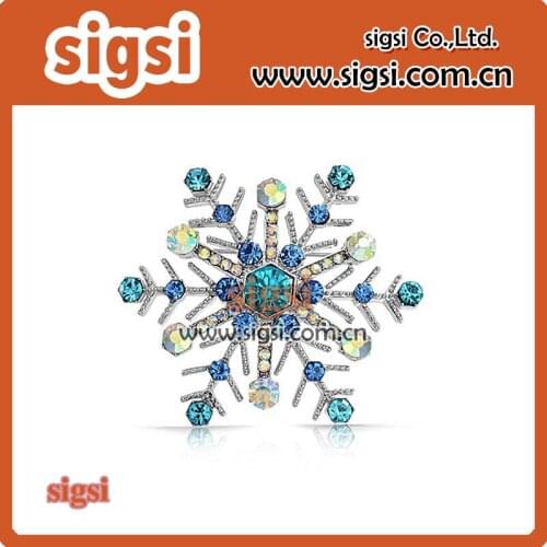 Rhinestone Snowflake Brooch Pins Winter Christmas Wedding Crystal snow flower Brooch Jewelry for Women