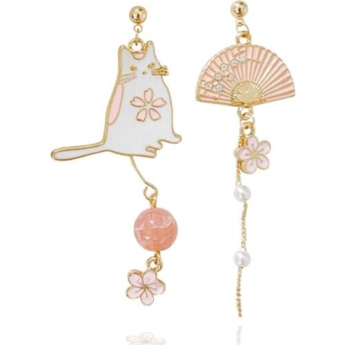 New Style Asymmetric Dangle Earrings for Women Cute Animal Cat Fan Pendant Earrings Charm Jewelry Gifts Hot