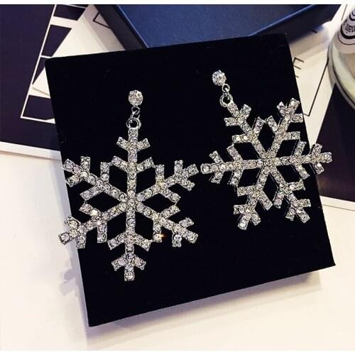 New European and American fashion personality long alloy snowflake long womens ear studs