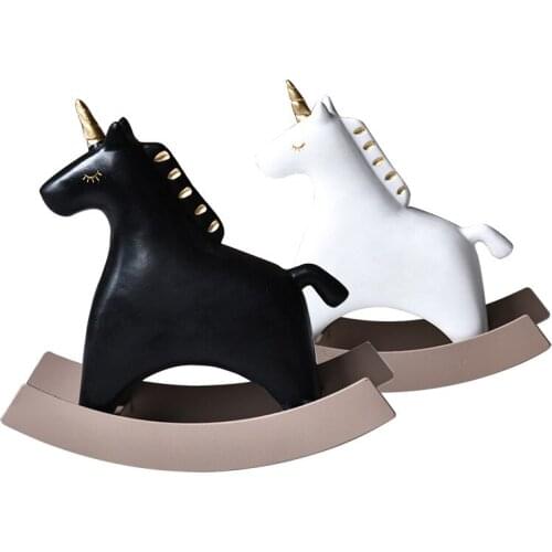 Unicorn Kids Room Decoration Rocking Horse Minimalist Nordic Style Resin Table Ornaments Kawaii Accessories Wedding Supplies