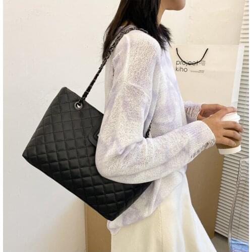 Women Bag Korea Female Bag 2021 New Trendy Lady Totes Handbag Wild Shoulder Messenger Bag Large-capacity Chain Big Designer Bag