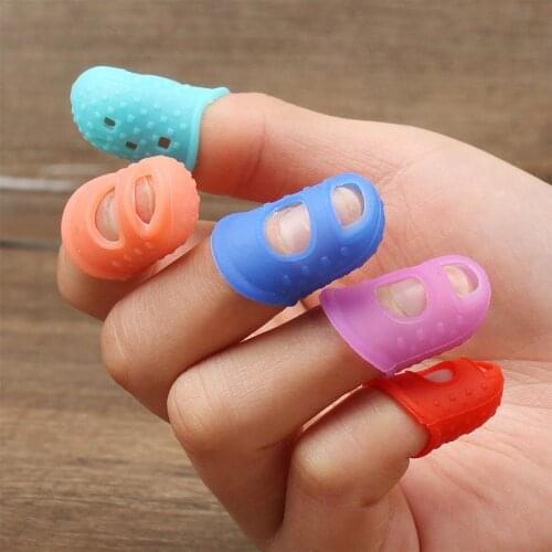 5pcs/Lot Hollowed Out Breathable Protective Finger Sleeve Multifunctional Silicone Thimbles DIY Crafts Sewing Accessories