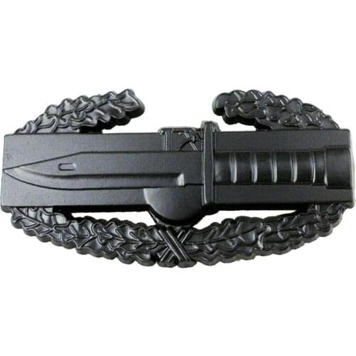US ARMY MILITARY COMBAT ACTION METAL BADGE PIN KNIFE AND WREATH BLACK