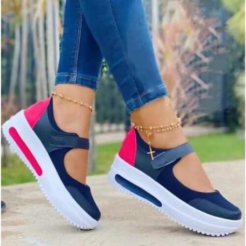 Sneakers Female Flat Soft Comfortable Fashion Lightweight Pumps Shoes Joker Slip-on Super Light Casual Vulcanize Shoes Woman Red