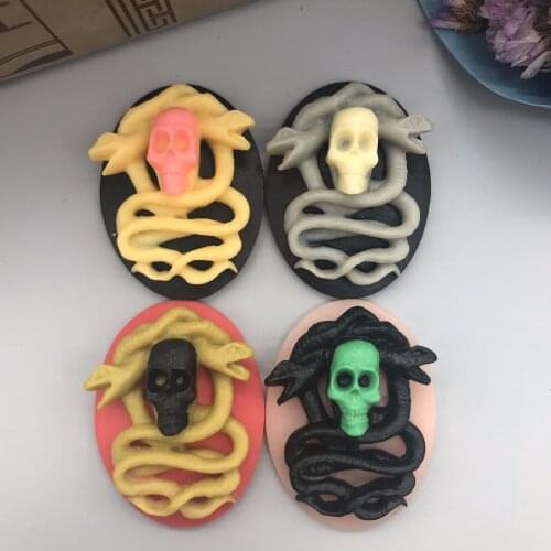 Resin snake skull Cameo. Resin Flatback Cabochon for Necklace Pendant .jewelry.DIY , 30*40mm