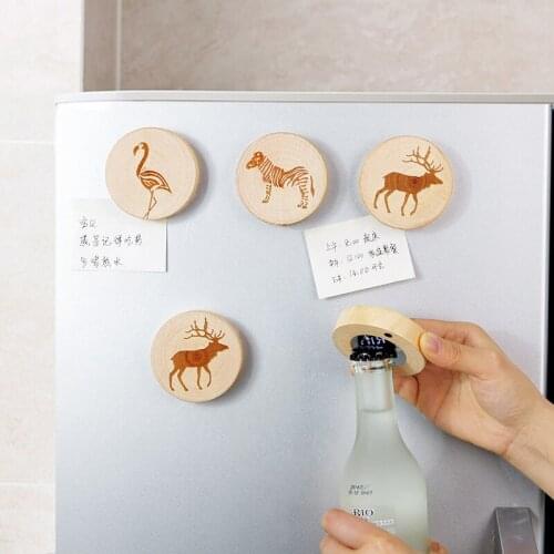 Wooden refrigerator magnet bottle opener creative beer bottle opener refrigerator magnetic sticker wine opener