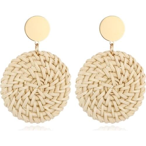 Bohemia Straw Weave Round Drop Earrings for Women Alloy Battan Knit Big Pendant Party Earring Fashion Summer Jewelry 2021