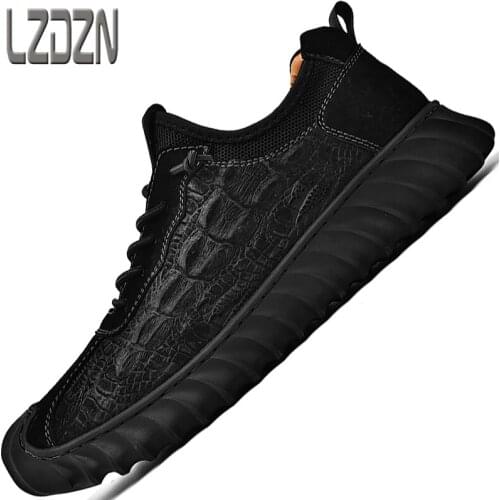 Mens Leather Shoes Handmade Soft Soles On The Line Fashion British Style Travel Autumn Beef Tendon Soft Soles Wear-Resistant