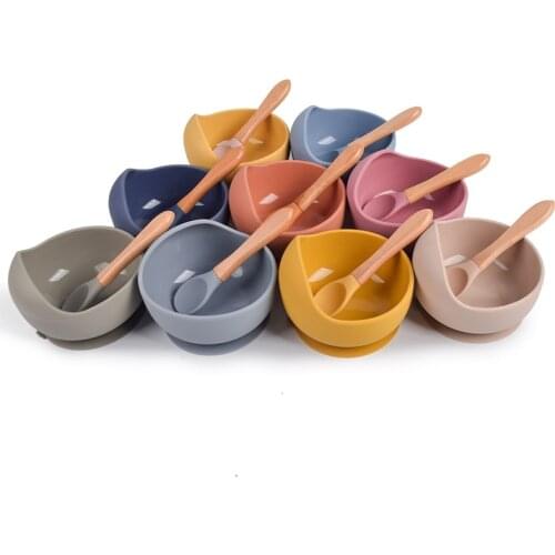 BPA FREE Silicone Baby Feeding Bowl Tableware for Kids Waterproof Suction Bowl With Spoon Kids Dishes Kitchenware Baby Stuff