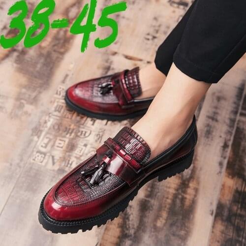 New British Casual Leather Men Shoes Loafers Moccasins Tassel Dress Shoes Man Oxfords Mens Wedding Shoes Zapatos Vestir2021