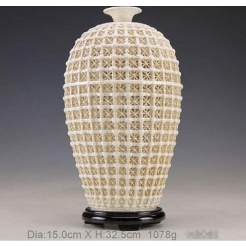 Exquisite Vintage Handwork Chinese Dehua White Porcelain Hollow-out Ornament Vase
