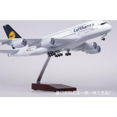 1/160 Lufthansa Airplane A380 LED Voice Light Resin Aircraft Model Collection In Stock