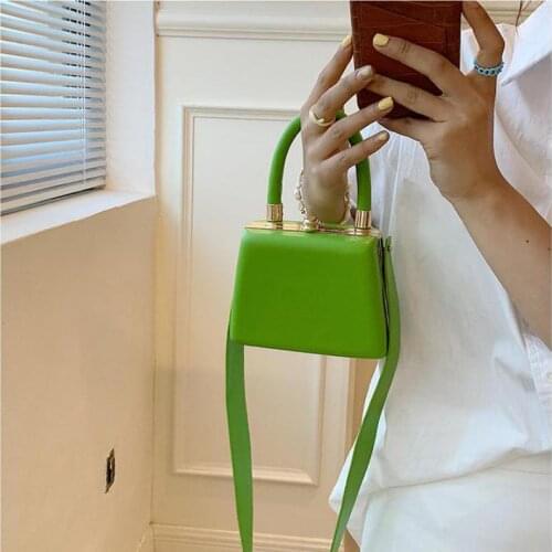 Fashion Creative Hand-held Female Bag 2021 New Summer One Shoulder Popular Fashion Messenger Bag Women
