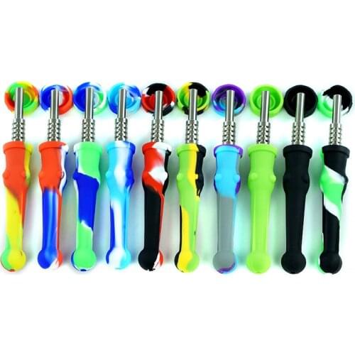 Silicone Smoking Pipe with Titanium Nail Cigarette Pipe Concentrate Oil Pipe Tobacco Pipe Smoke Pipe Random Color