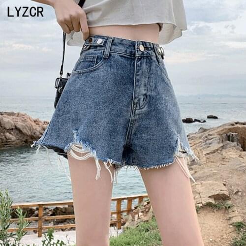 LYZCR Ripped Jeans Shorts Women Summer Loose Denim Wide Leg Shorts For Women with Belt Harem Ladies Jeans Short Causal New 2021