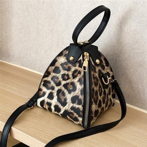 Leopard Print Women Shoulder Bag PU Leather Fashion Design Snake Printed Female Triangle Mini Bag Handbag
