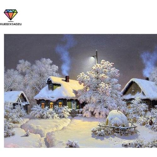 XUEQIXIAOZU 5D DIY Painting Full Round Diamond Winter Snow Scene Picture Cross Stitch Mosaic Picture Rhinestones Embroidery