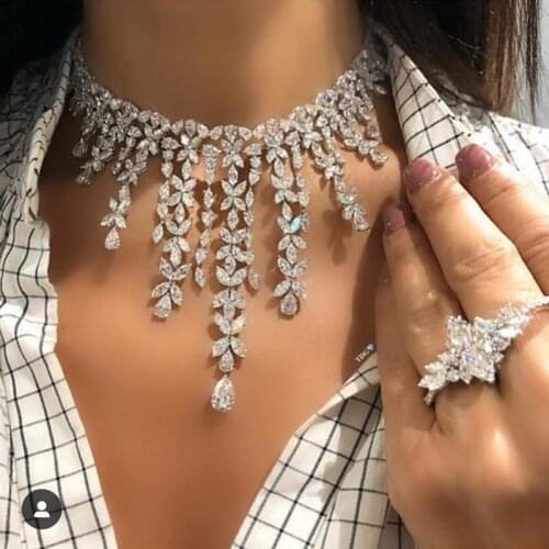 Be 8 New Arrival AAA CZ Stone Pave Leaf Design Necklace for Women Pendant Accessories Fashion Party Jewelry Chock Design S389