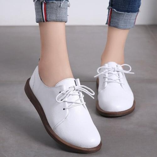 Tilocow Retro Genuine Leather Sneakers Women Platform Shoes Woman Rubber Flats Female Lace-Up Casual Brogue Zapatos De Mujer