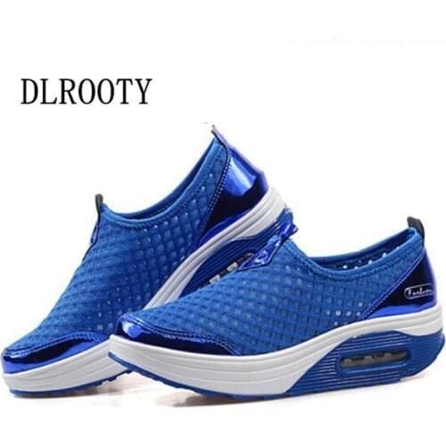 Women Sandals 2018 Summer Mesh Shoes Woman Breathable Wedges Fashion Solid Platform Flat Casual Female Slides Ladies Slip On