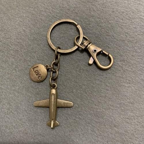 Retro Antique Bronze Love Plane Key Chains Vintage Punk Pendants Casual Car Key Ring Bag Decoration Gifts Souvenirs