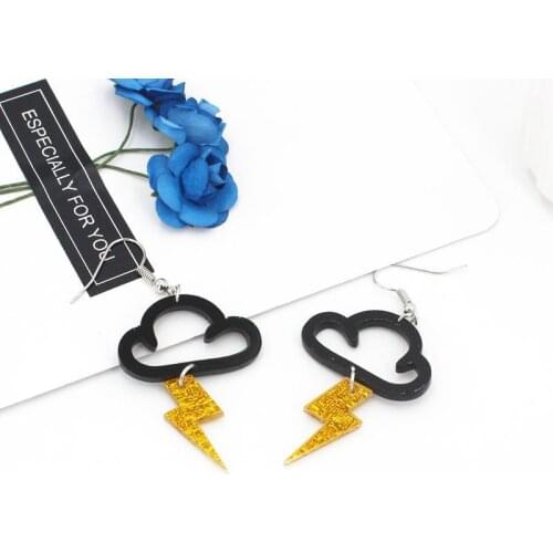 Fashion Cute Cloud Lightning Acrylic Earrings Hot Charm Drop Earrings for Women Girls Fashion Unusual Jewelry Ear Accessories