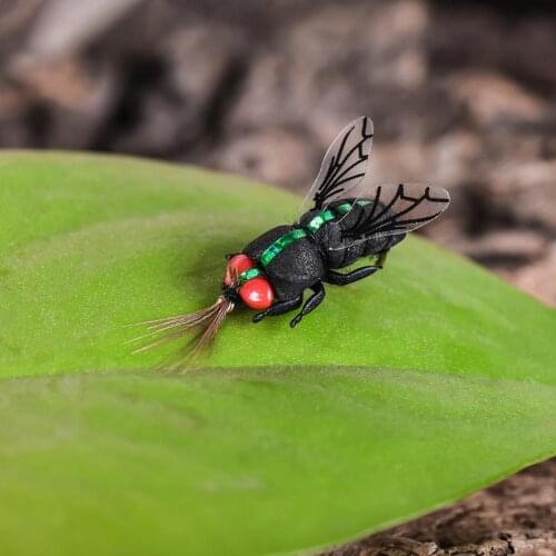 2pcs Insects Flies Fly Fishing Lures Topwater Bait Dry Flies Trout Artificial Crank Hook Insects Lure Bionic Bee Floating Bait