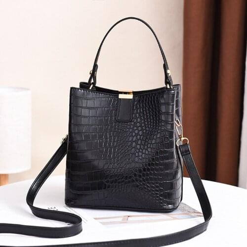 Messenger Bags 2020 luxury handbags Bucket Bags For Women Stone pattern Fashion All-match Shoulder Bags Women Large Capacity Bag