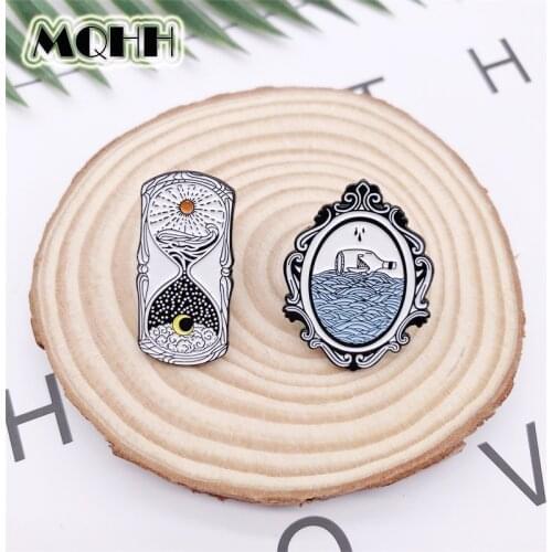 Creative Retro Time Hourglass Mirror Ocean Wave Bottle Moon Enamel Brooch Alloy Badge Denim Clothes Bag Pin Punk Jewelry Gift