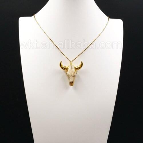 WT-N782 Natural Bull Cattle Resin Horn Cattle Necklace, Gold Trim Resin Cattle Head Pendant Necklace