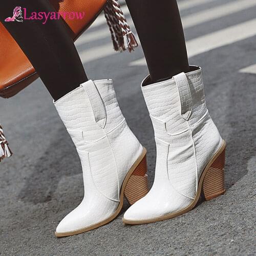 Lasyarrow 2019 New Autumn Women Boot Print Pu Ankle Boots Fashion Wedges High Heel Western Boots Pointed Toe Winter Cowboy Boots