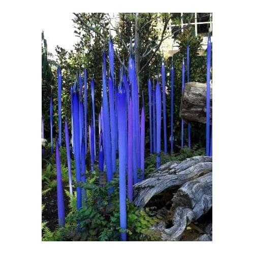 Gorgeous Murano Glass Reeds Style Hand Blown Glass Spear for Garden Art Decoration Blue Glass Sculpture