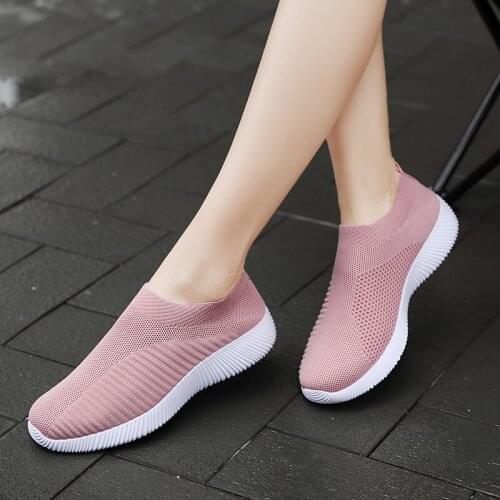 2021 Women Sneakers Vulcanized Shoes Sock Sneakers Women Summer Slip On Flat Shoes Women Plus Size Loafers Walking shoes
