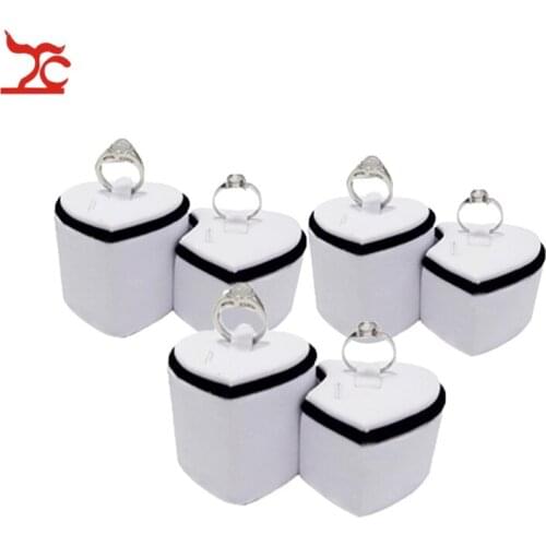 3Pairs Double Ring Display Tower Loverss Ring Exhibition Storage Holder Black White Couple Ring Display Holder Stand 11*6*5cm