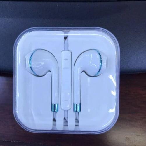 Middle-hole horn Phnom Penh earphone is suitable for Apple Android wire control earphone with microphone type high-grade box