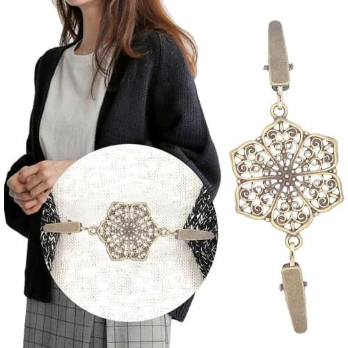 Vintage Hollow Flower Women Dual-End Clamp Sweater Shirt Collar Cardigan Clip new
